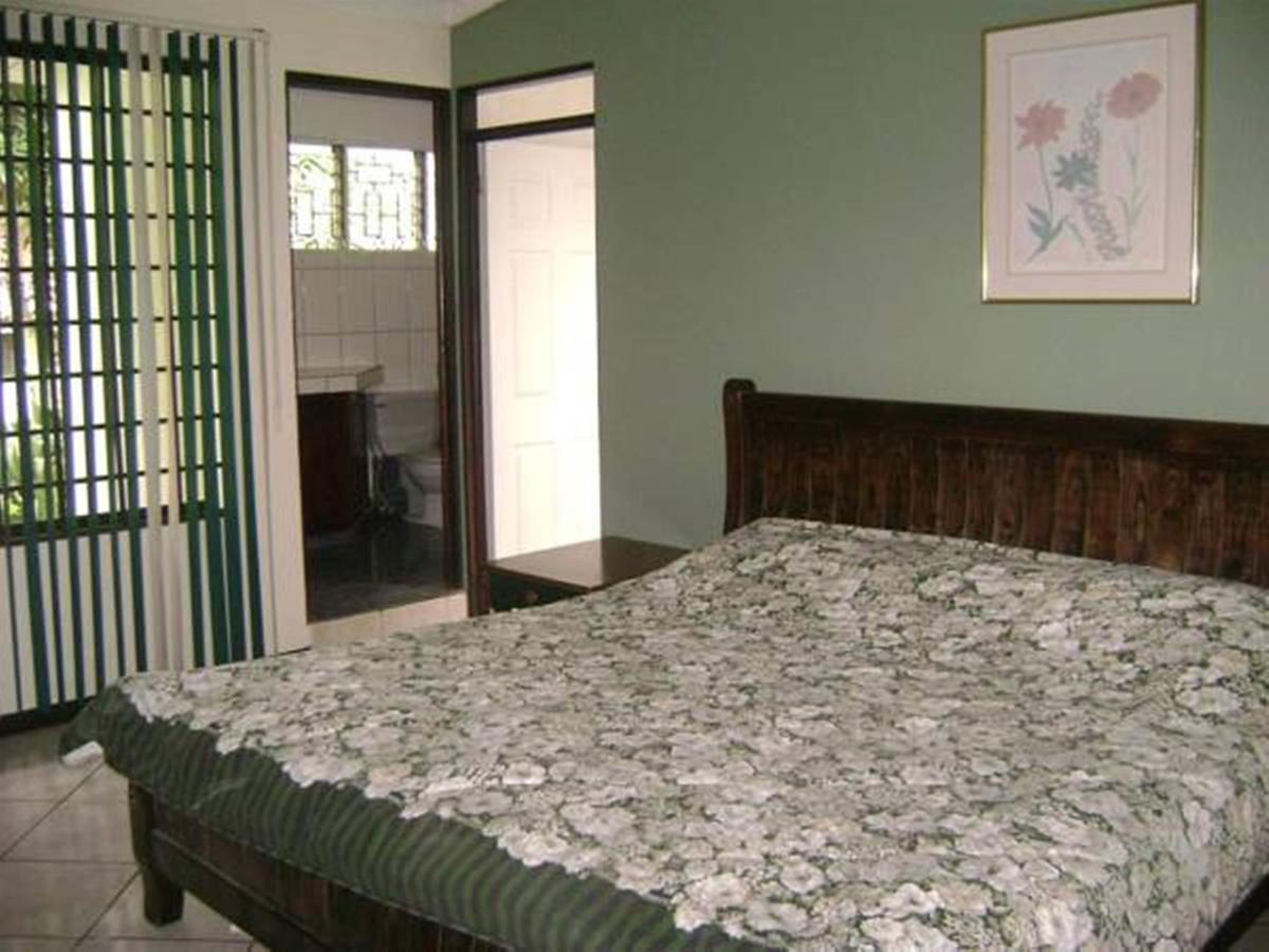 Las Ciruelas  Hotel Villas Colibri מראה חיצוני תמונה